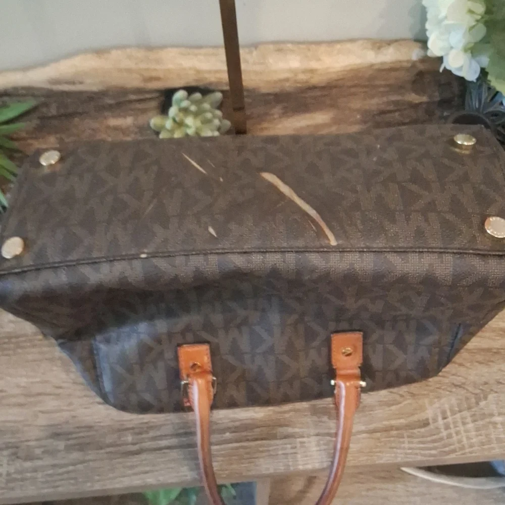 Michael Kors Repair